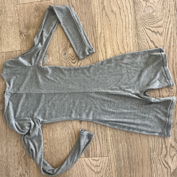 Abercrombie Gray romper - Picture 2 of 3